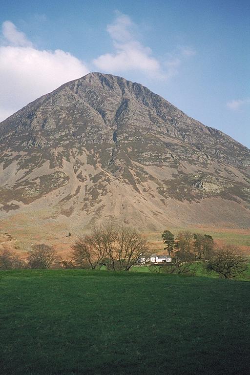 Grasmoor from Lanthwaite Green