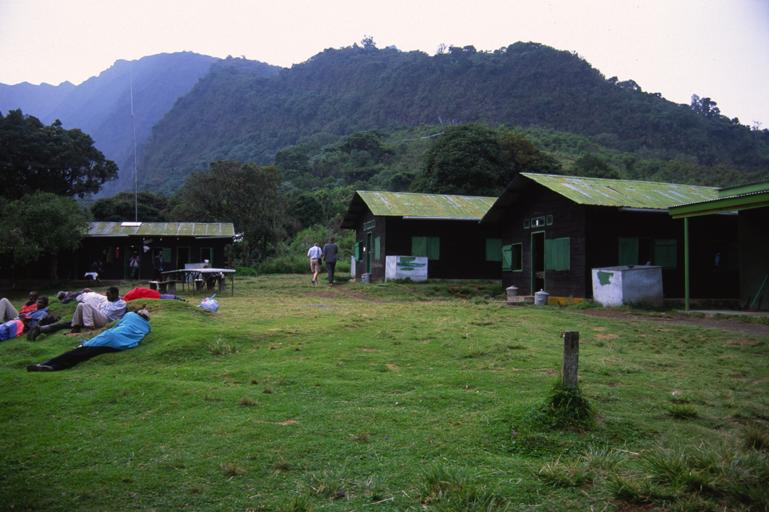 Miriakamba Huts