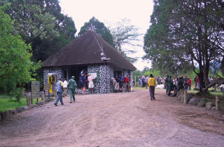 Momela Gate